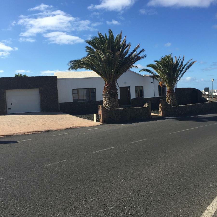 Casa Fenix Villa Tinajo Eksteriør billede